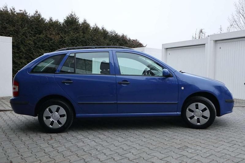Gebraucht Skoda Fabia 75 PS (55 kW) 2004 Dynamicblau Kombi