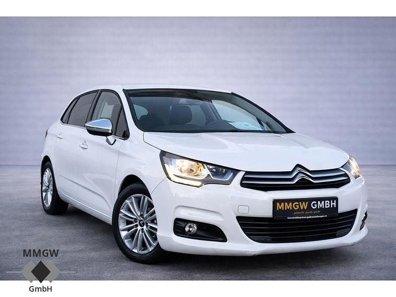 Gebraucht Citroën C4 SELECTION 131 PS (96 kW) 2016 Weiß Limousine