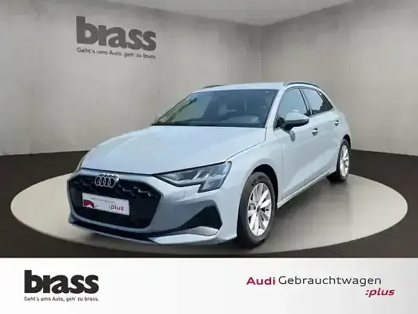 Gebraucht Audi A3 Ambiente 116 PS (85 kW) 2025 Limousine