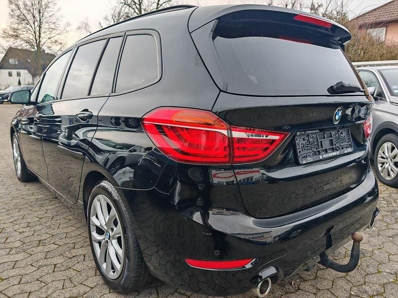Gebraucht BMW 218 Gran Tourer Sport Line 150 PS (110 kW) 2021 Schwarz Van / Kleinbus