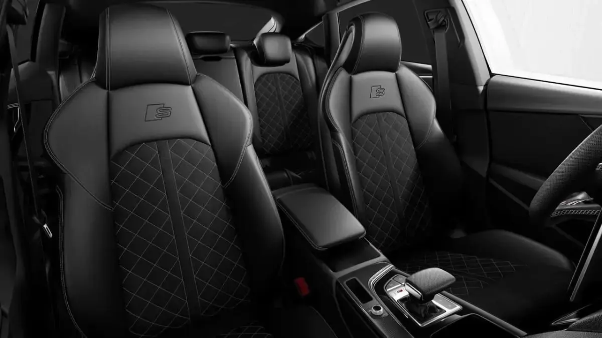 Gebraucht Audi S5 341 PS (250 kW) 2024 Mythosschwarz metallic Limousine