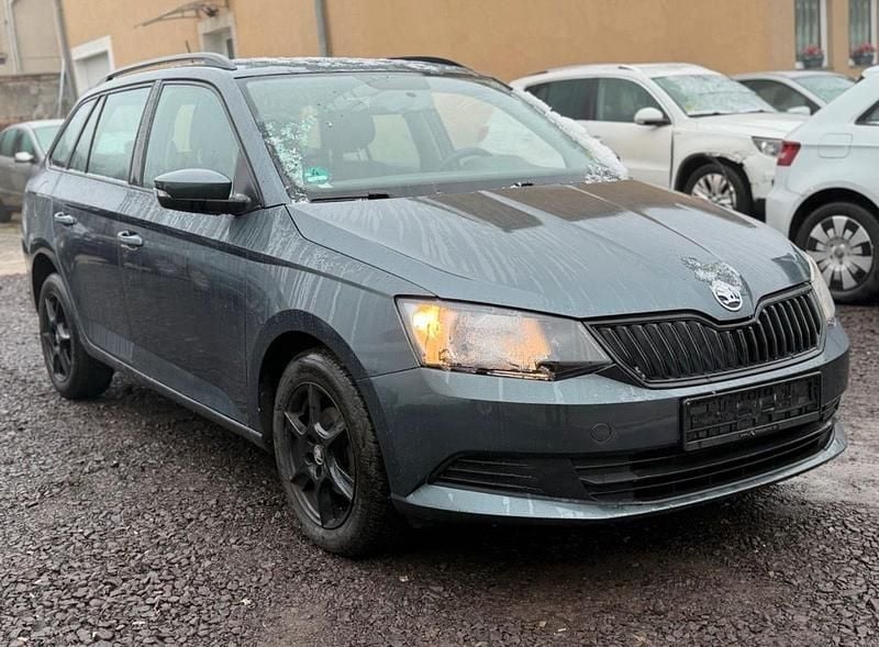 Gebraucht Skoda Fabia 90 PS (66 kW) 2016 Grau Kombi