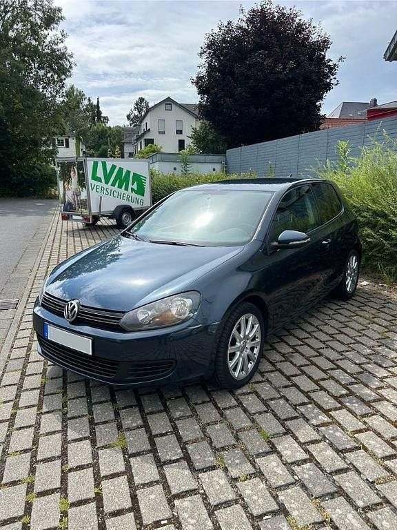 Blau Gebraucht 2012 VW Golf VI Trendline Kombi | 3.500 € (Guter Preis) - Bild 1/4