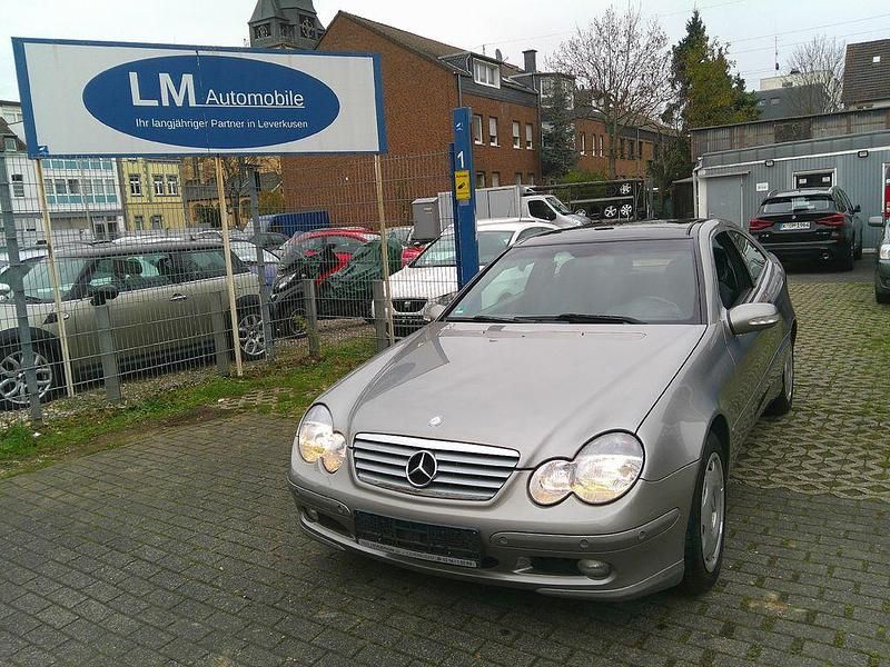 Silber Gebraucht 2003 Mercedes C180 Coupé | 4.950 € (Teuer) - Bild 1/4