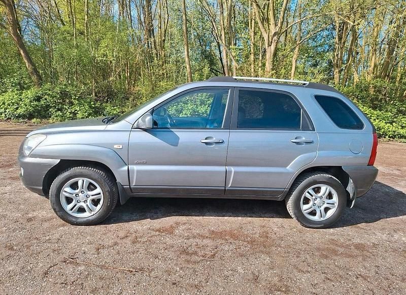Silber Gebraucht 2006 Kia Sportage SUV | 4.200 € (Fairer Preis) - Bild 1/4