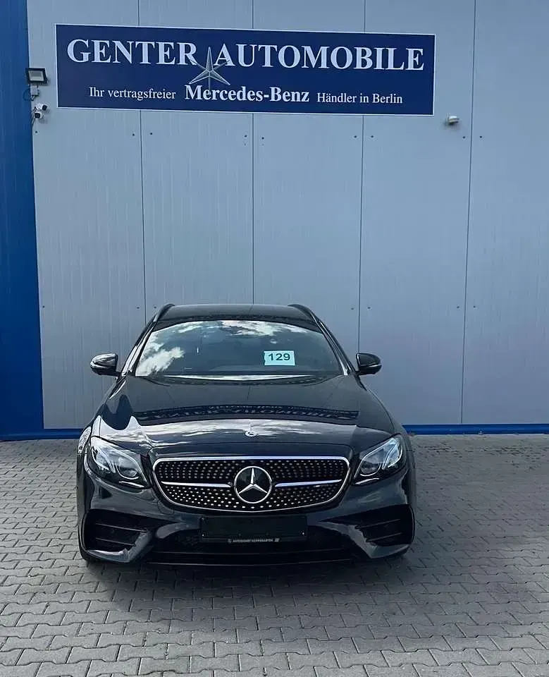 Gebraucht Mercedes E43 AMG AMG 401 PS (294 kW) 2017 040u schwarz  unilack Kombi