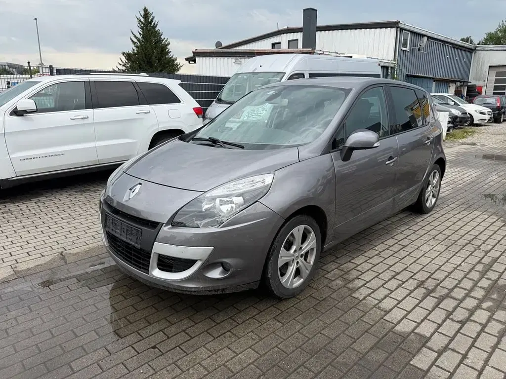 Gebraucht Renault Scénic III Dynamique 106 PS (77 kW) 2010 Grau Van / Kleinbus