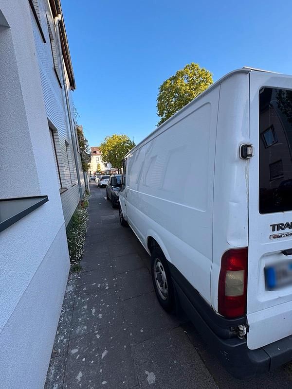 Usado Ford Transit 100 CV (73 kW) 2012 Blanco Berlina