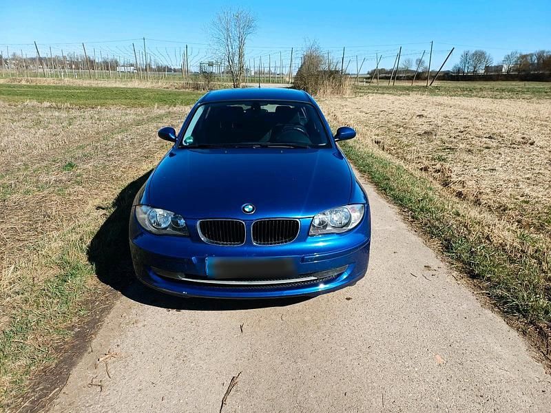 Gebraucht BMW 118 143 PS (105 kW) 2008 Blau Kleinwagen