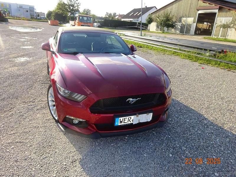 Gebraucht Ford Mustang GT Convertible 421 PS (309 kW) 2016 Rot Cabrio