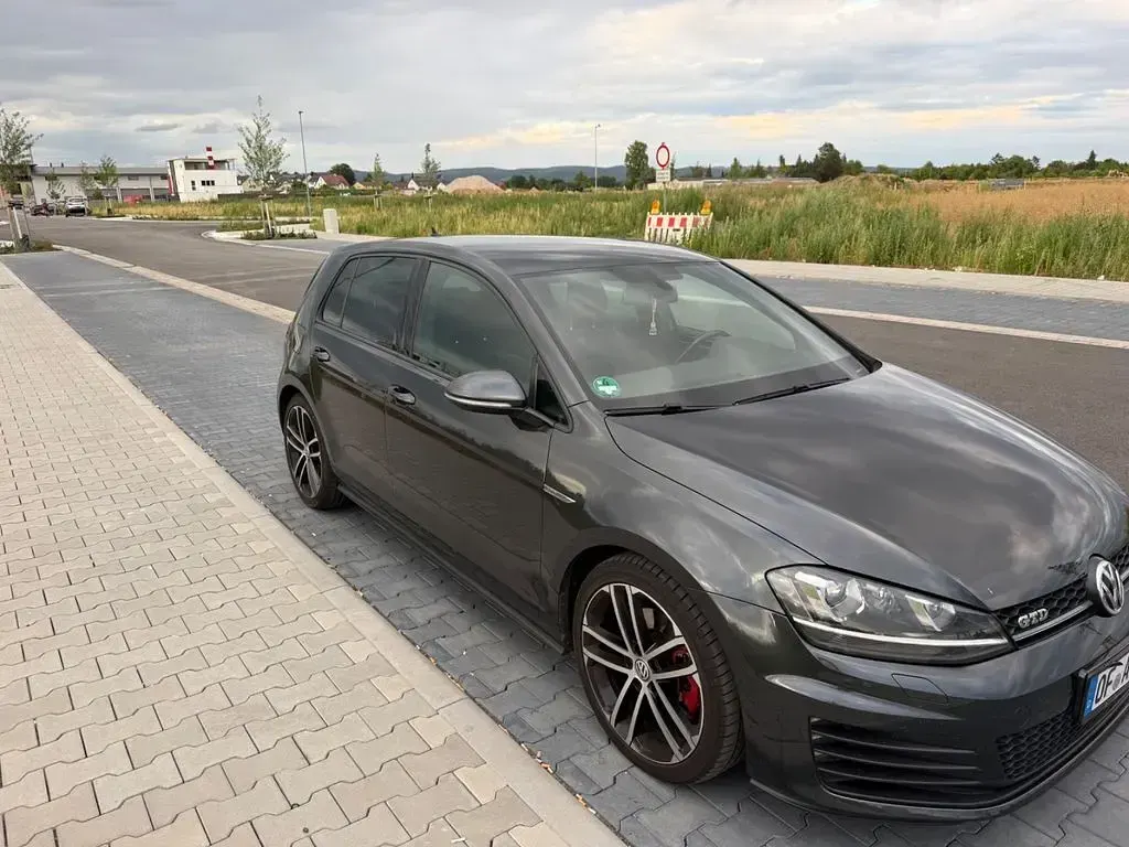 Gebraucht VW Golf VII GTD 184 PS (135 kW) 2015 Schwarz Limousine