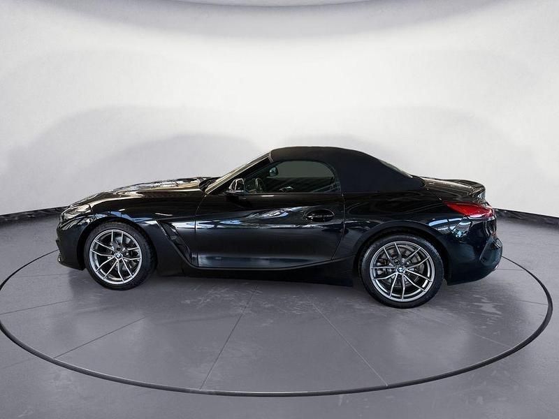 Gebraucht BMW Z4 Advantage 197 PS (144 kW) 2021 Schwarz Cabrio
