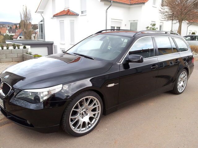 Gebraucht BMW 525 163 PS (119 kW) 2005 Schwarz Kombi