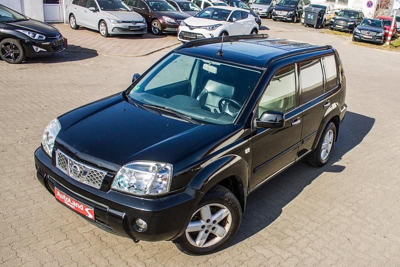Gebraucht Nissan X-Trail 136 PS (100 kW) 2004 Schwarz SUV