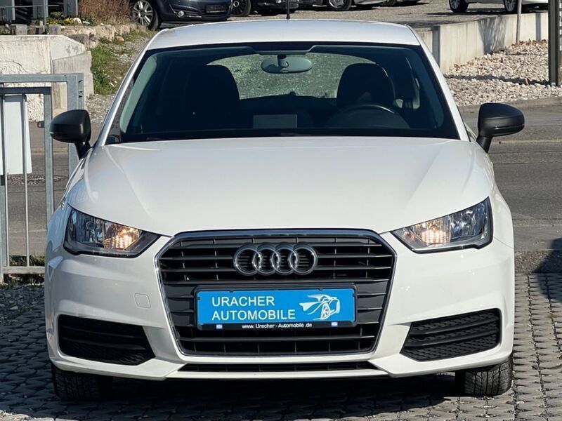 Gebraucht Audi A1 Sportback Basis 95 PS (69 kW) 2016 Weiß Kleinwagen
