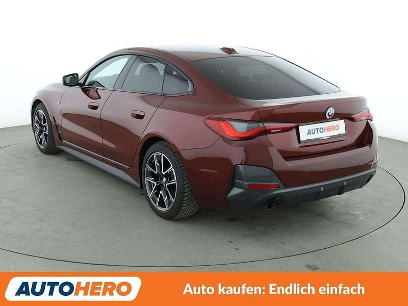 Gebraucht BMW 420 M Sport 184 PS (135 kW) 2023 Rot Coupé