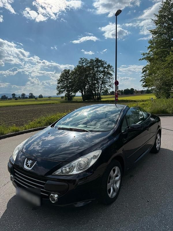 Schwarz Gebraucht 2006 Peugeot 307 CC Sport Cabrio | 2.800 € (Teuer) - Bild 1/4