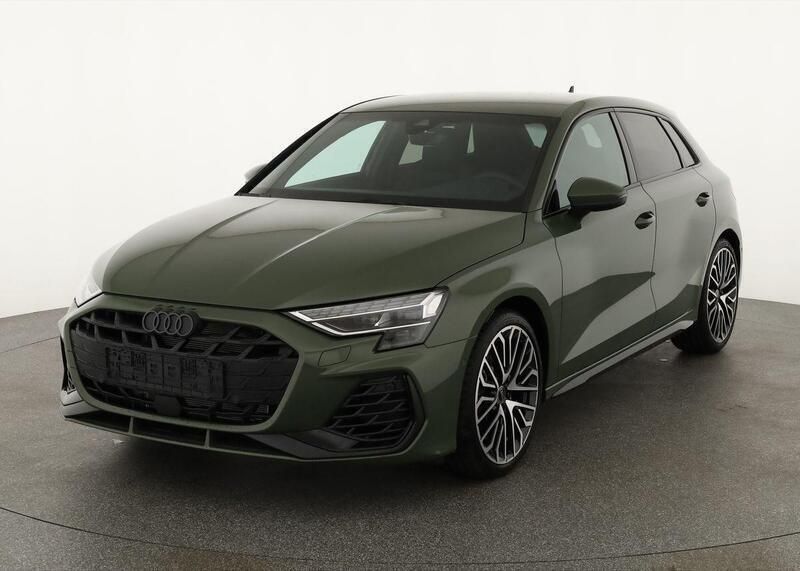 Distriktgrün metallic Neu 2025 Audi S3 Ambiente | 49.495 € (Fairer Preis) - Bild 1/4