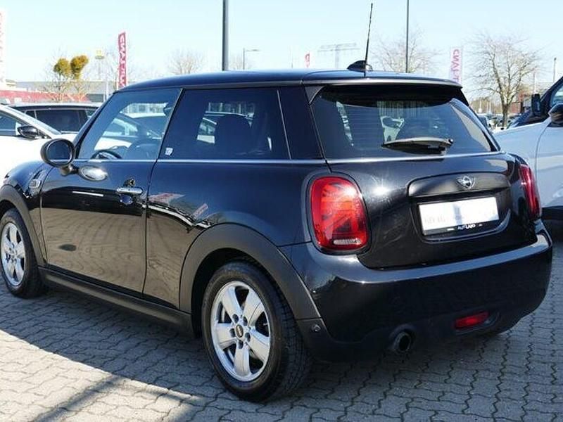 Gebraucht Mini ONE 102 PS (75 kW) 2017 Schwarz Kleinwagen