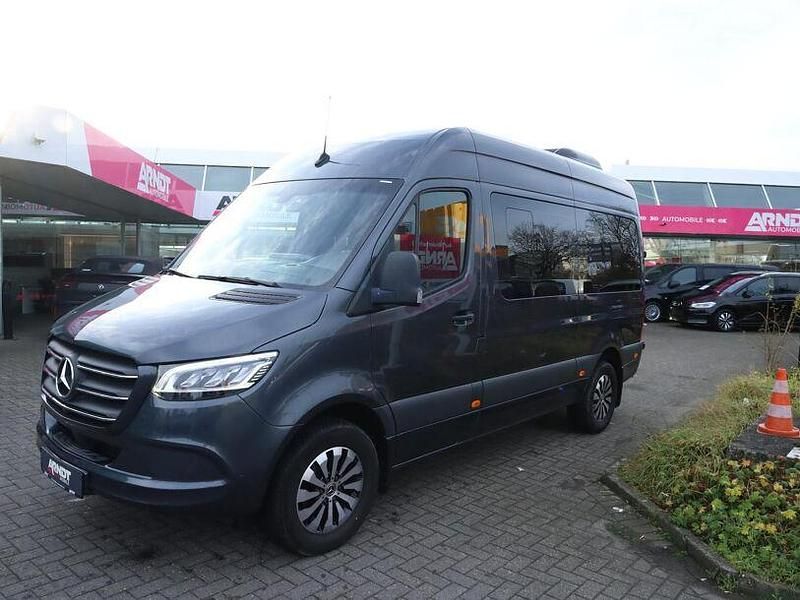 Gebraucht Mercedes Sprinter 170 PS (125 kW) 2023 Tenoritgrau metallic Van