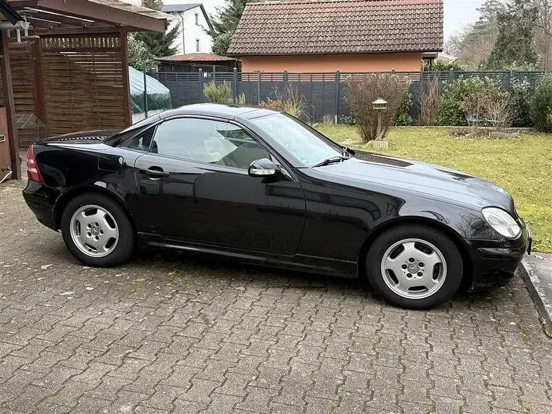 Gebraucht Mercedes SLK200 163 PS (119 kW) 2000 Schwarz Cabrio