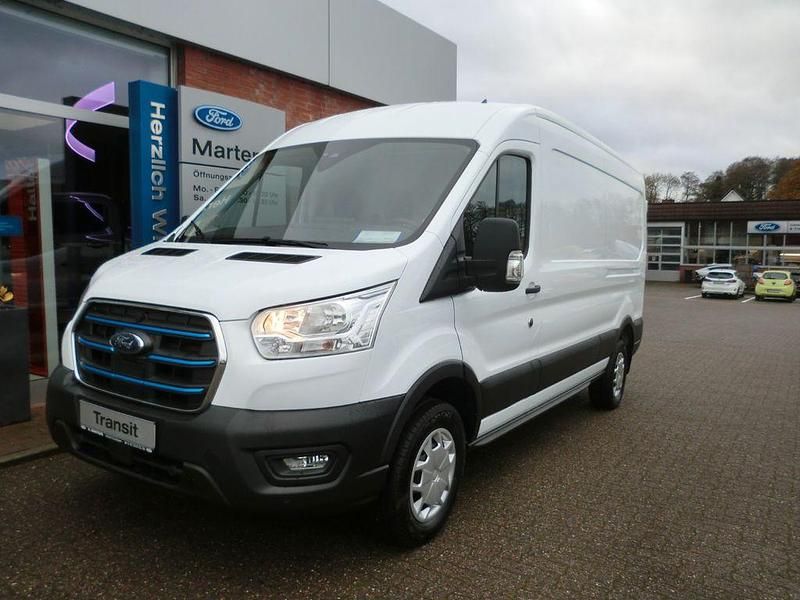 Gebraucht Ford E-Transit Trend 135 kW (184 PS) 2024 Frostweiß Van