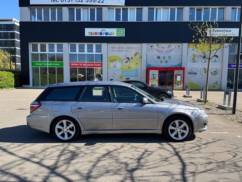 Gebraucht Subaru Legacy Active 150 PS (110 kW) 2009 Silber Kombi