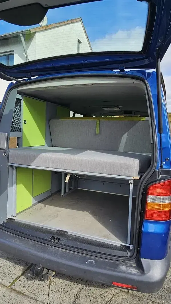 Gebraucht VW T5 130 PS (95 kW) 2007 Blau Van