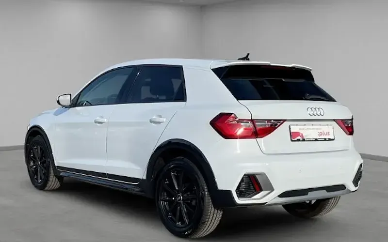 Gebraucht Audi A1 Comfort 116 PS (85 kW) 2025 Weiß SUV