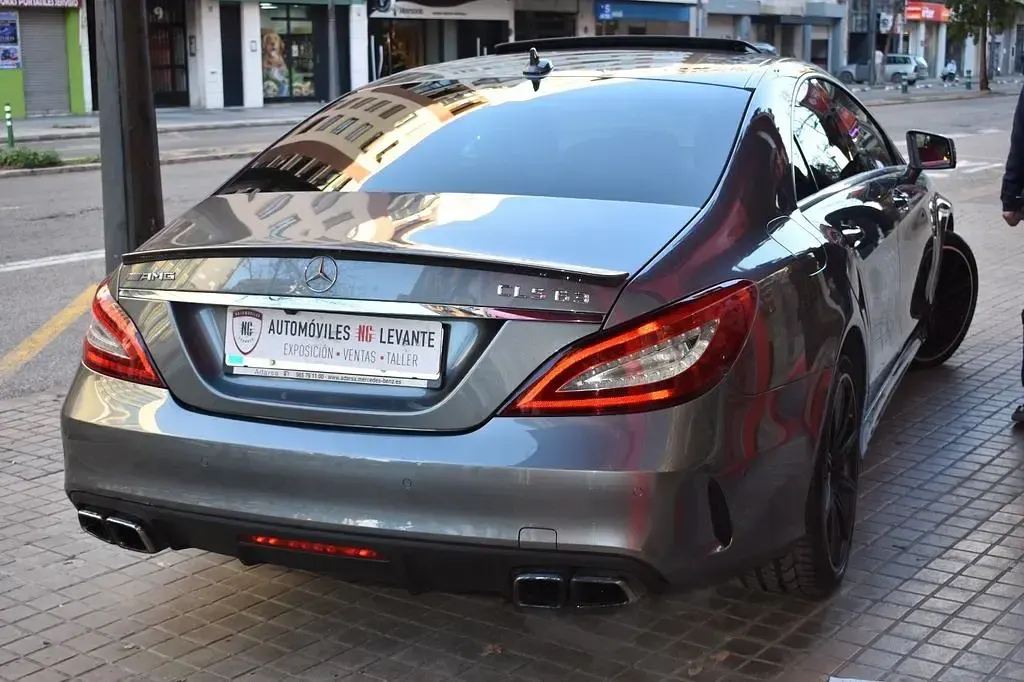 Gebraucht Mercedes CLS63 AMG AMG 557 PS (409 kW) 2016 Grau Coupé