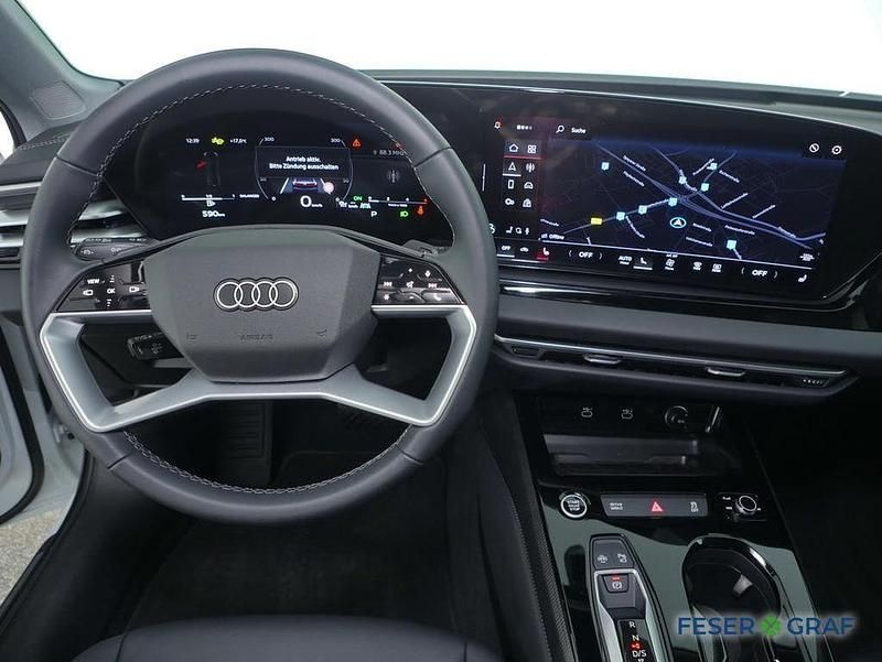 Gebraucht Audi A5 Basis 204 PS (150 kW) 2025 Gletscherweiß Limousine