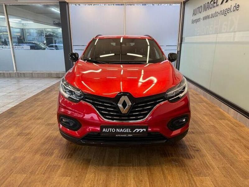 Gebraucht Renault Kadjar Black Edition 140 PS (102 kW) 2021 Rot SUV
