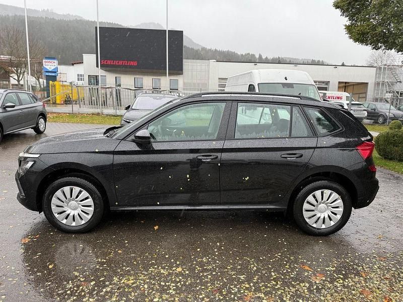 Neu Skoda Kamiq Essence 116 PS (85 kW) 2025 Schwarz SUV