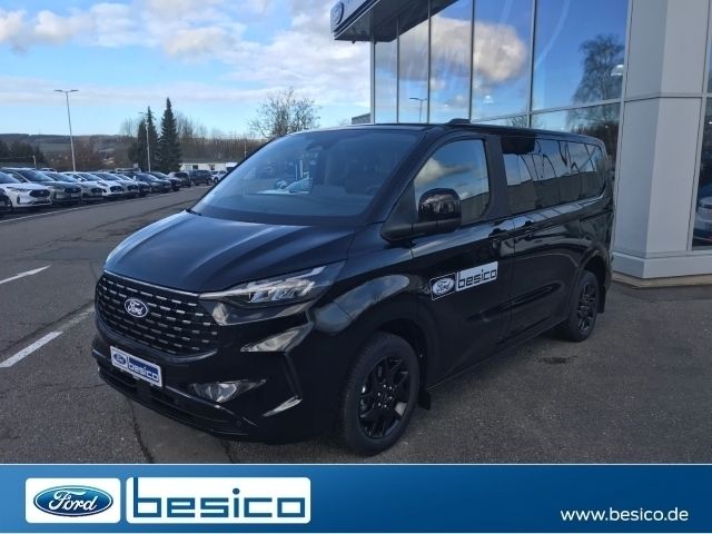 Agate black metallic Gebraucht 2024 Ford Tourneo Custom Titanium Van / Kleinbus | 52.990 € (Teuer) - Bild 1/4