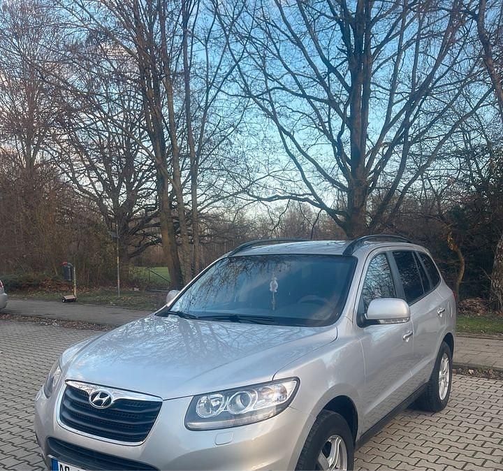 Gebraucht Hyundai Santa Fe 197 PS (144 kW) 2011 Silber SUV