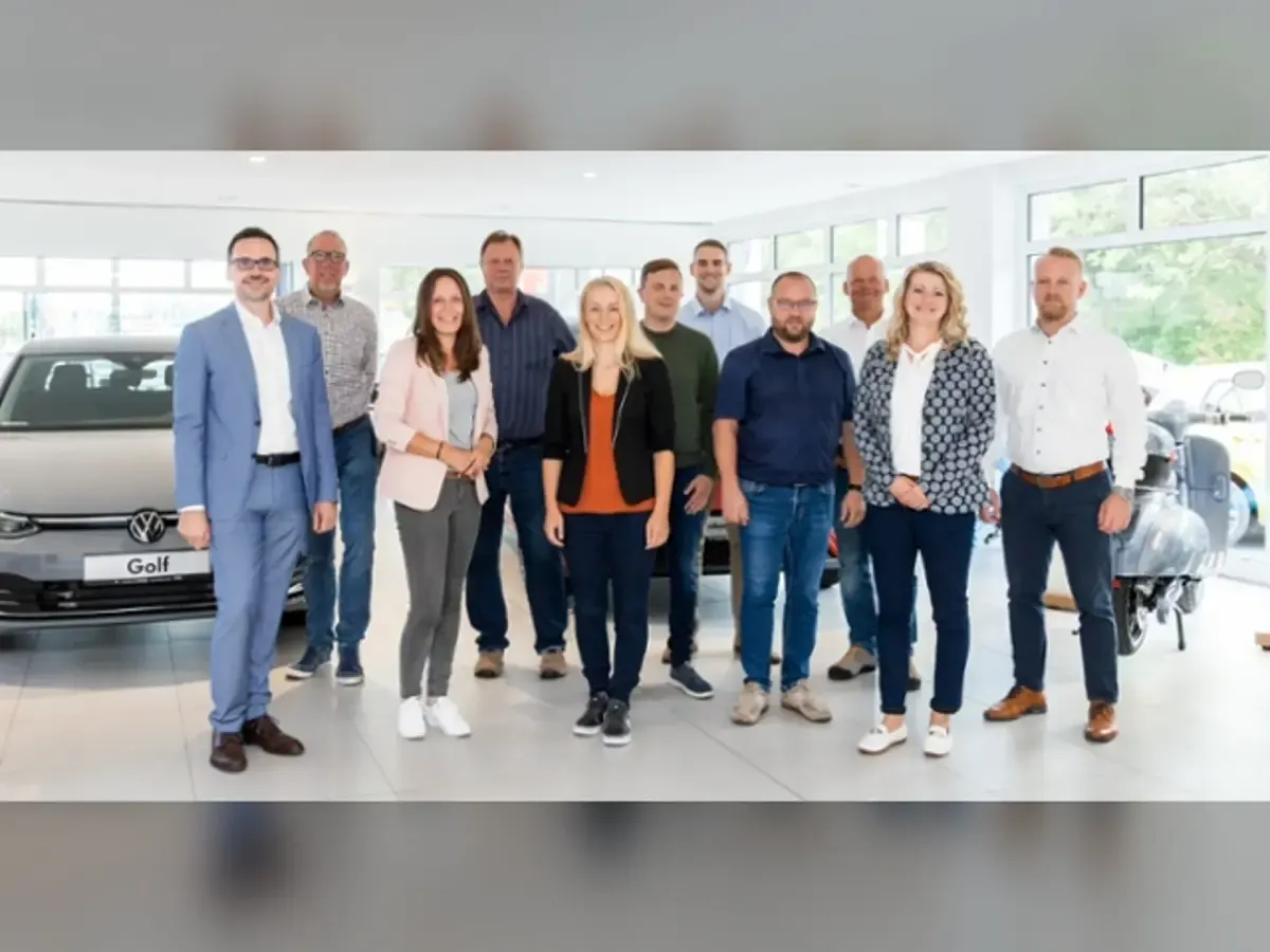 Gebraucht VW up! Move 65 PS (47 kW) 2023 Weiß Kleinwagen