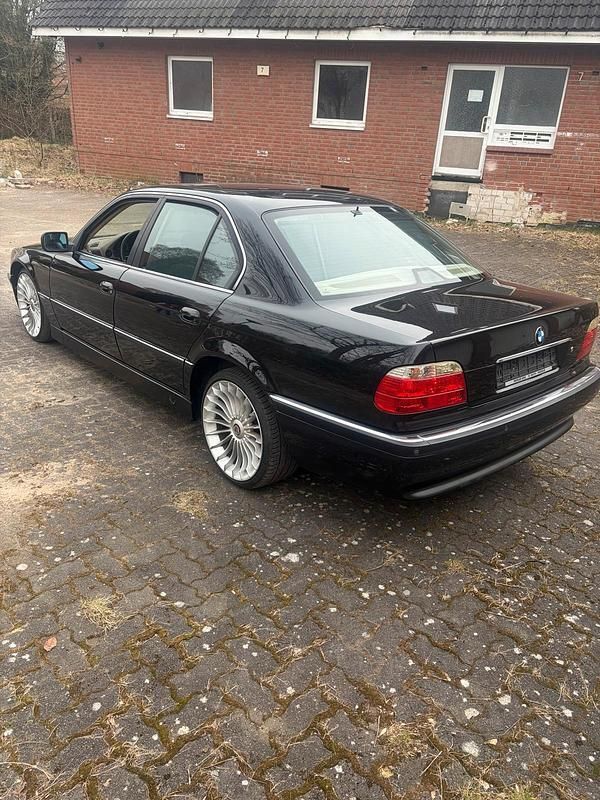 Gebraucht BMW 728 193 PS (141 kW) 1996 Schwarz Limousine