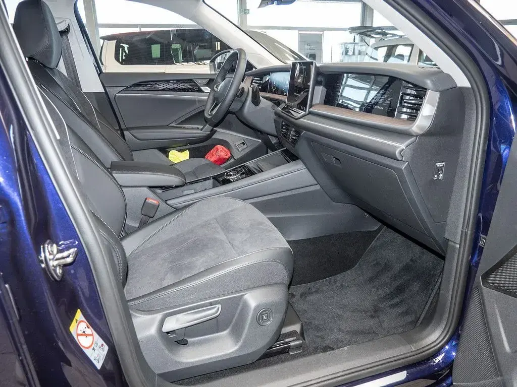 Nuova VW Tayron Elegance 150 CV (110 kW) 2025 Viola SUV