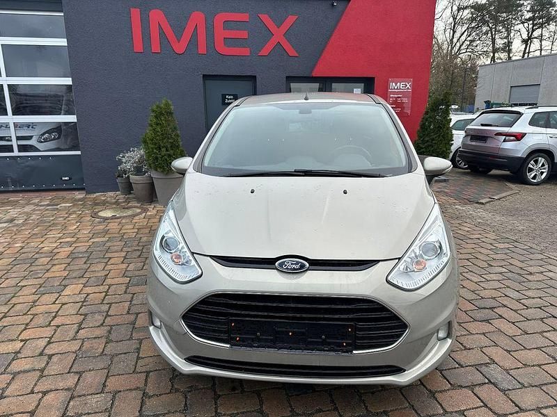 Gebraucht Ford B-MAX Titanium 95 PS (69 kW) 2015 Silber Van / Kleinbus