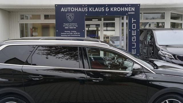 Gebraucht Peugeot 5008 GT 177 PS (130 kW) 2021 Lackierung schwarz perla nera SUV