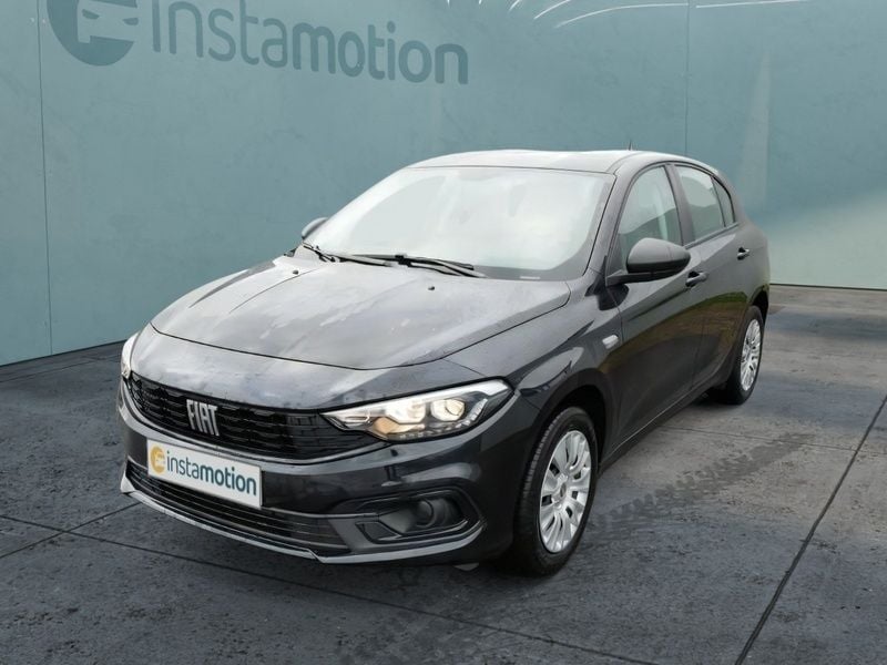 Gebraucht Fiat Tipo 131 PS (96 kW) 2024 Schwarz Limousine