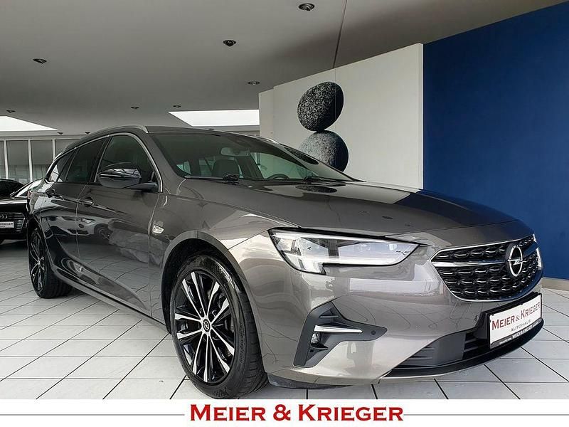 Grau Gebraucht 2022 Opel Insignia Ultimate Kombi | 18.990 € (Guter Preis) - Bild 1/4
