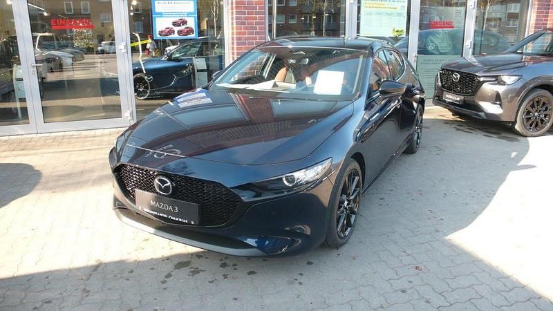 Neu Mazda 3 Nagisa 140 PS (102 kW) 2026 Deep crystal blue Limousine