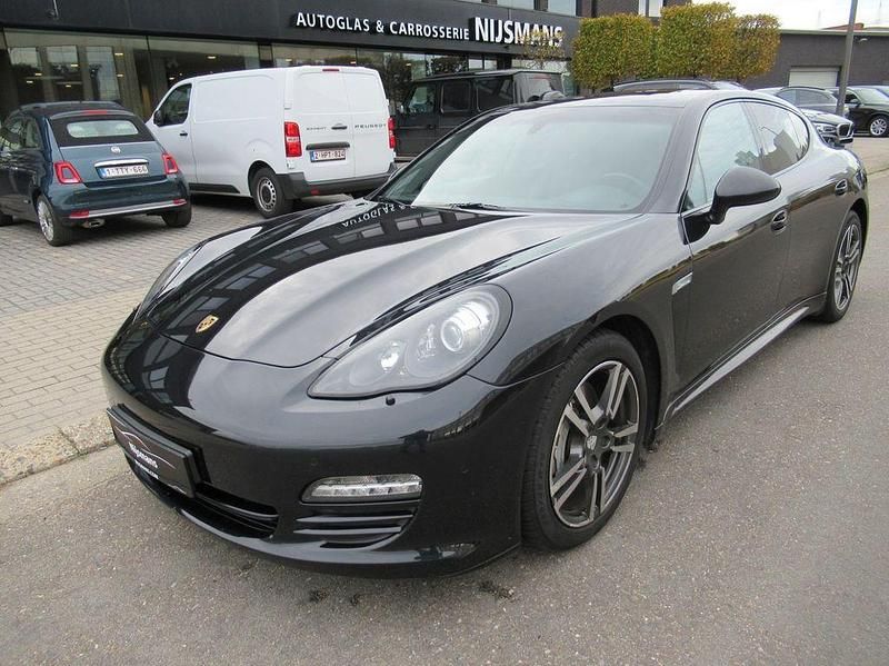 Schwarz Gebraucht 2011 Porsche Panamera 4S Limousine | 28.900 € (Fairer Preis) - Bild 1/4