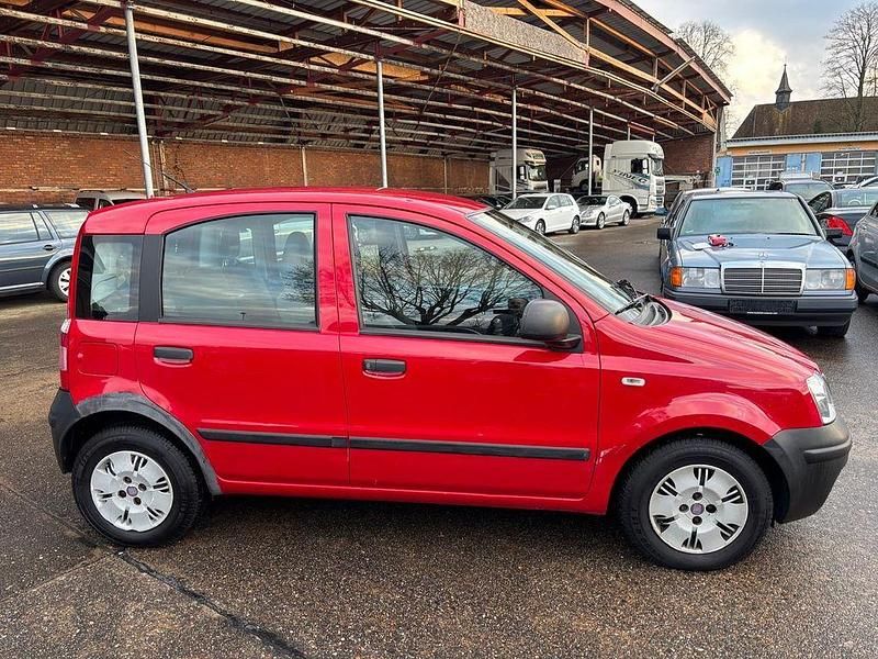 Gebraucht Fiat Panda Active 54 PS (39 kW) 2010 Rot Kleinwagen