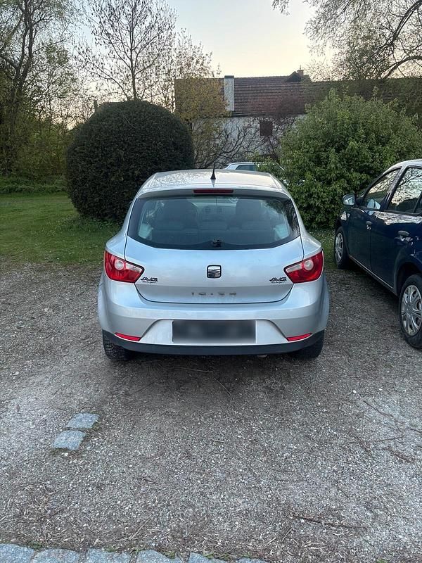 Second-hand Seat Ibiza 86 CP (63 kW) 2010 Argintiu Hatchback