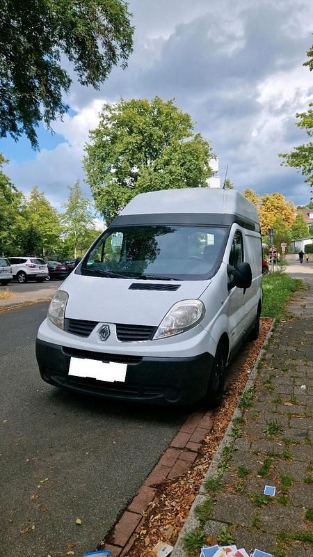 Weiß Gebraucht 2009 Renault Trafic Van | 18.500 € - Bild 1/4
