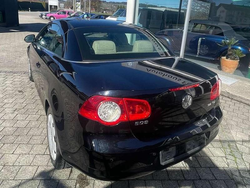 Gebraucht VW Eos 140 PS (102 kW) 2007 Deep black perleffekt Cabrio
