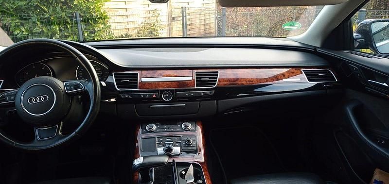 Gebraucht Audi A8 Sport 351 PS (258 kW) 2011 Schwarz Limousine