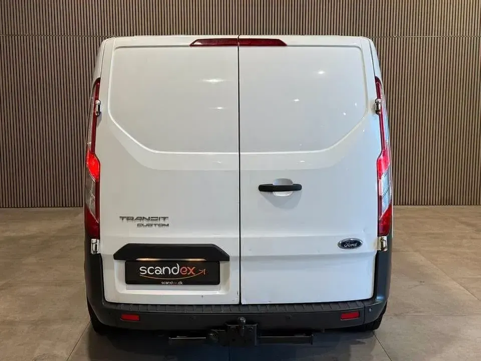 Gebraucht Ford Transit 170 PS (125 kW) 2017 Weiß Van / Kleinbus